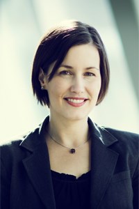 Dr. Natalie Slawinski