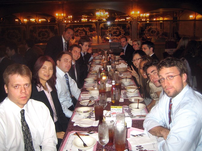 Students enjoy lunch at one of Mr. Buffett's favourite restaurants, Piccolo Pete's