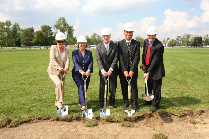 The official Richard Ivey Building Groundbreaking Ceremony in Fall 2009 From left: Diane Finley, MBA ’82, Carol Stephenson, Richard M. Ivey, Dr. Amit Chakma, Khalil Ramal