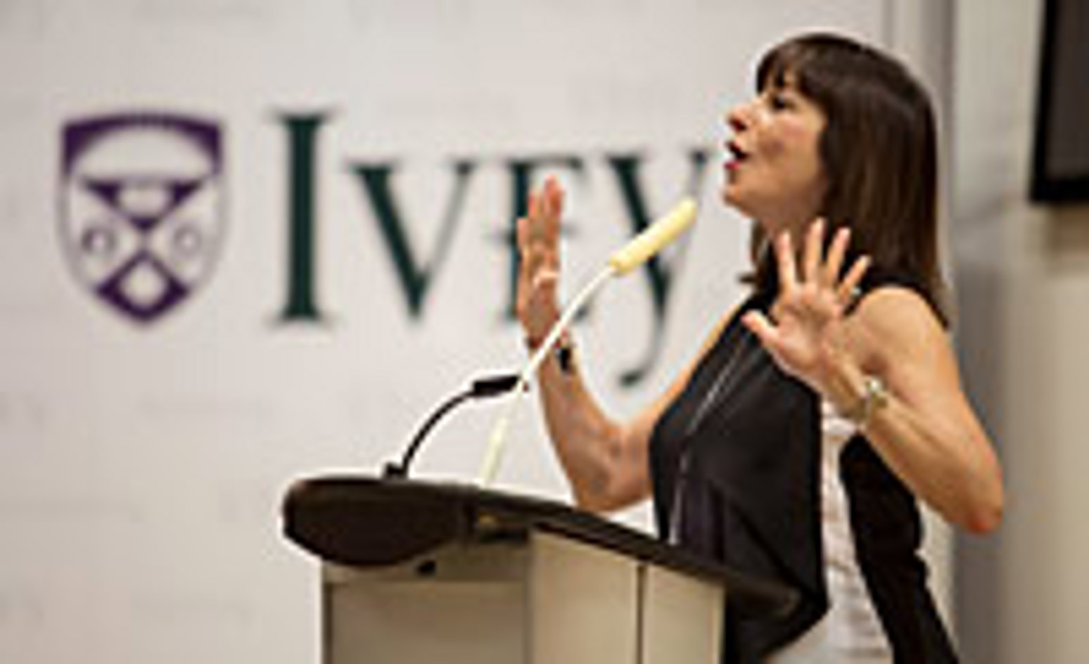 Thumb Jeanne Beker