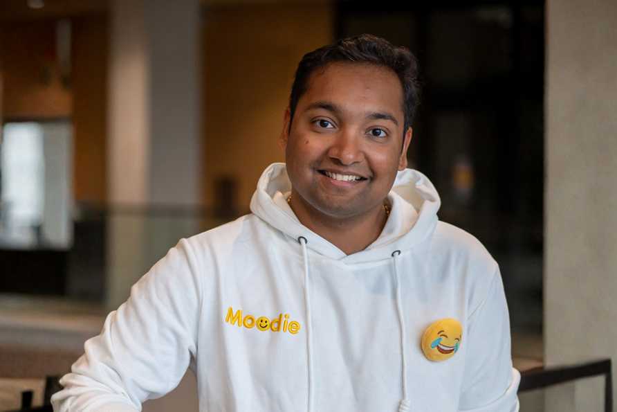 Accelerator Profiles: Kartik Math of MoodMe