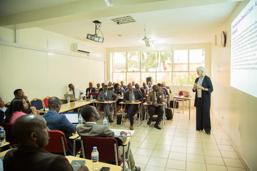 Rwanda Workshop Series on Ivey Cases arranged by 39 Country Initiative
