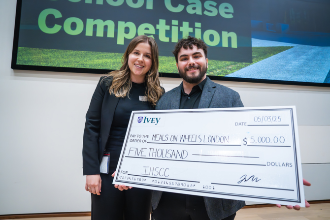 Meals on Wheels Cheque Award
