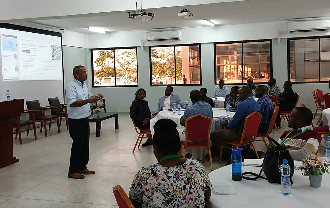 Charles Dhanaraj teaching in Zambia