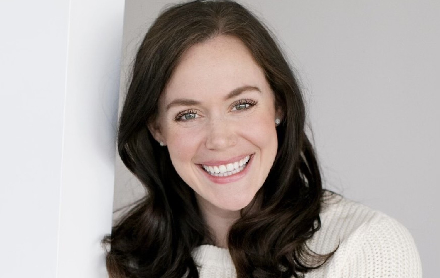 Headshot photo of keynote Tessa Virtue