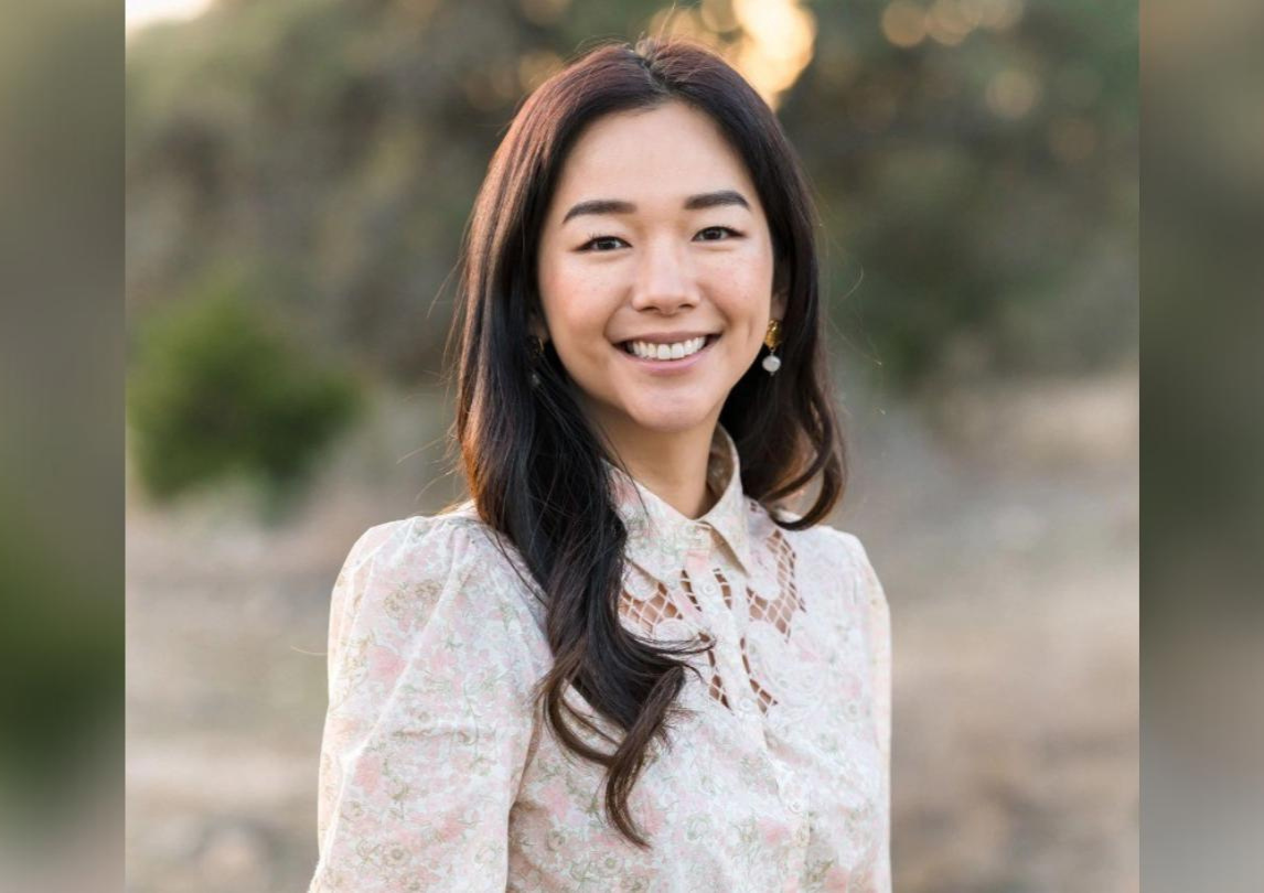 Image of Jinna Li (HBA ‘12)