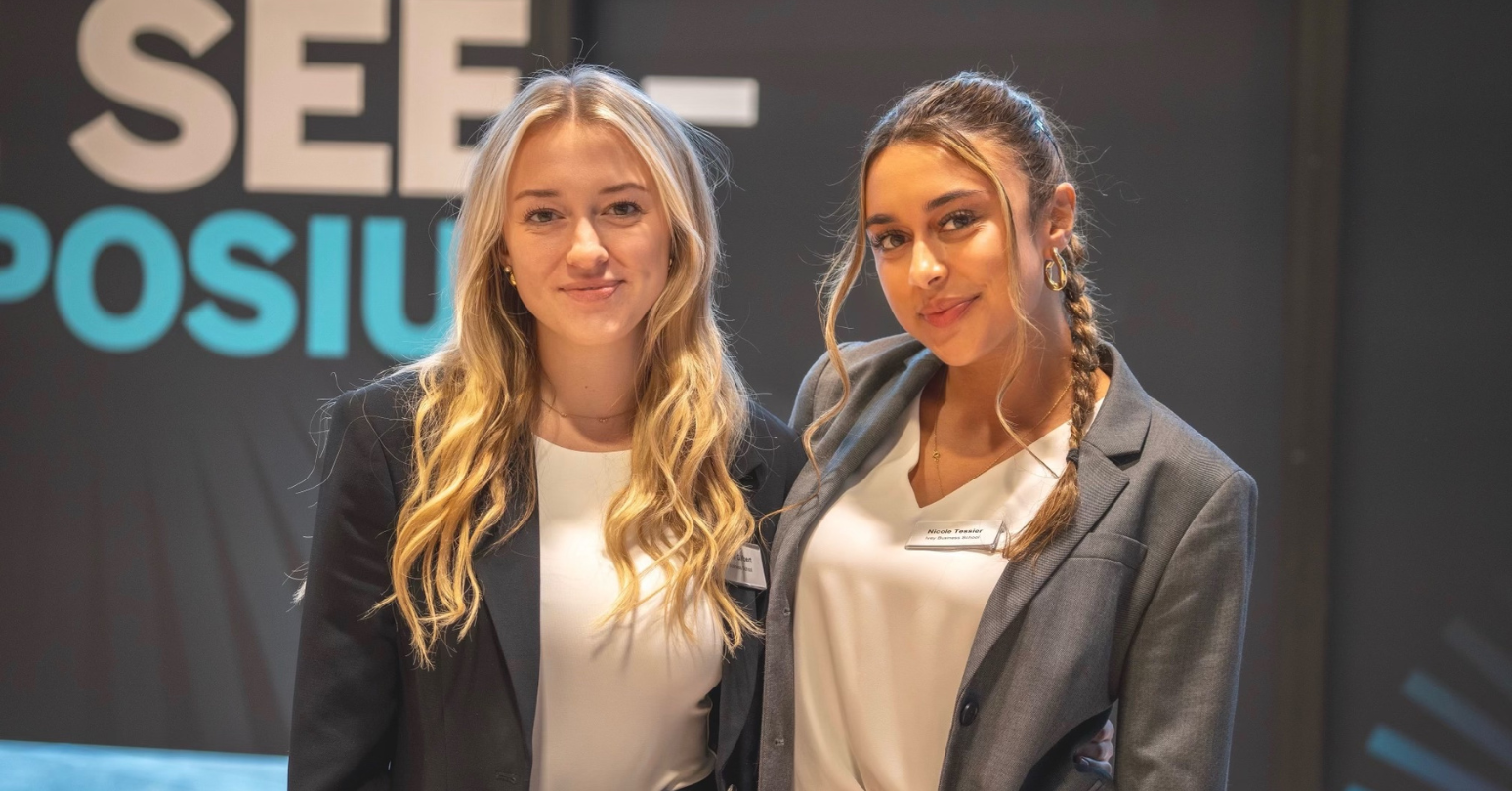 Nicole And Camillie Student Blog Banner