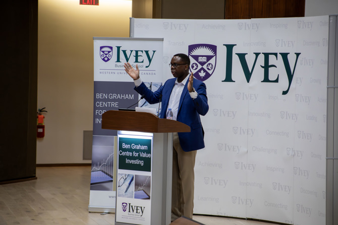 Brian Chingono presenting to the audience