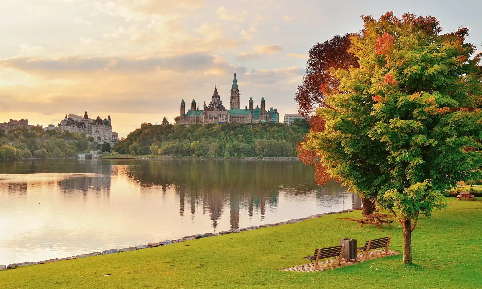 US Ottawa CA Header